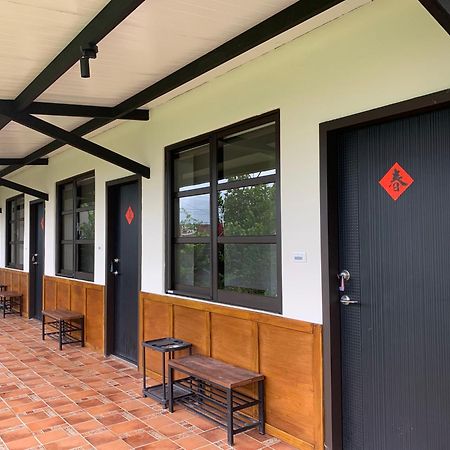 Jiang'S B&B 江院子庭園民宿 Ji'an Exteriör bild