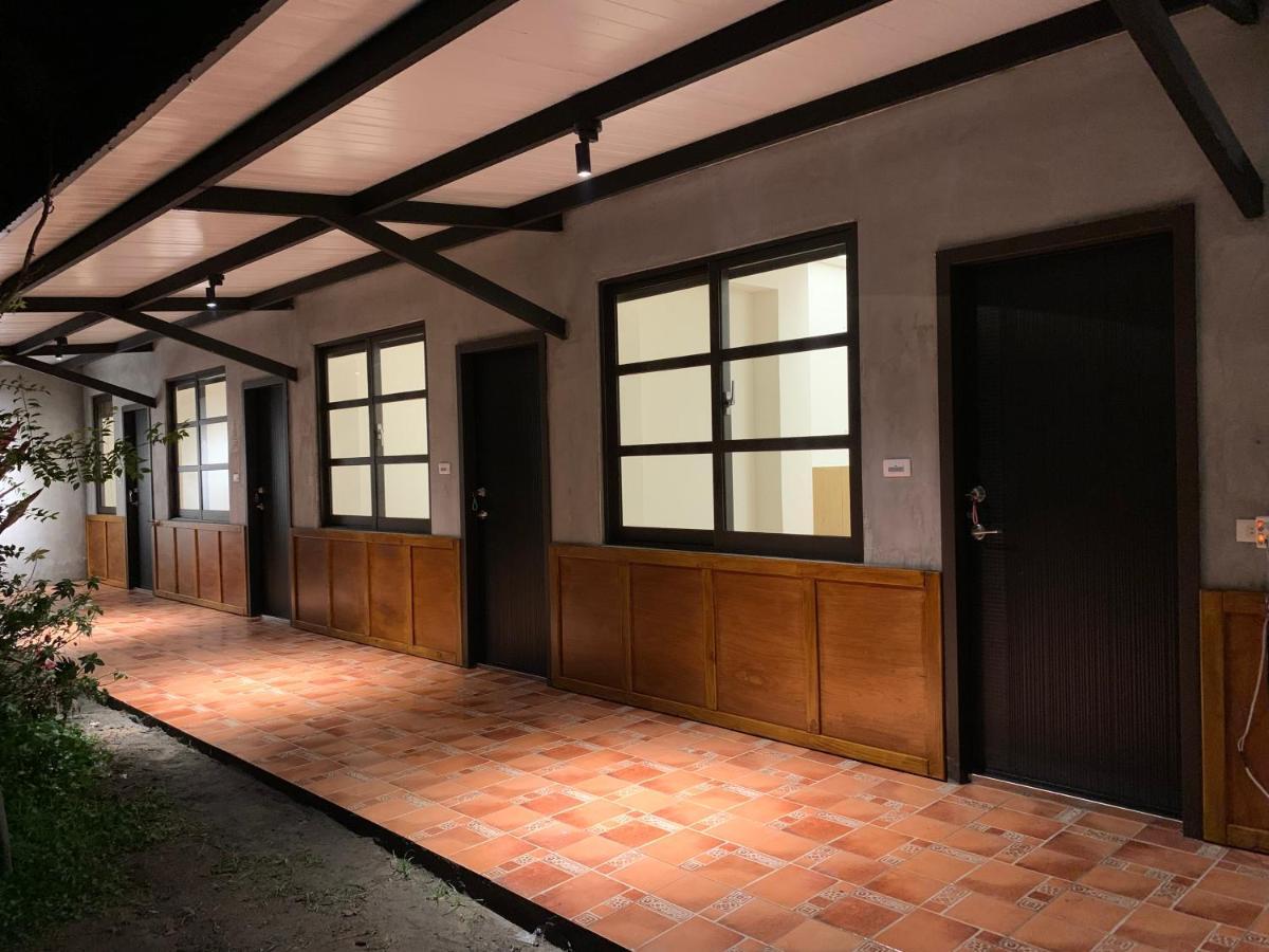 Jiang'S B&B 江院子庭園民宿 Ji'an Exteriör bild